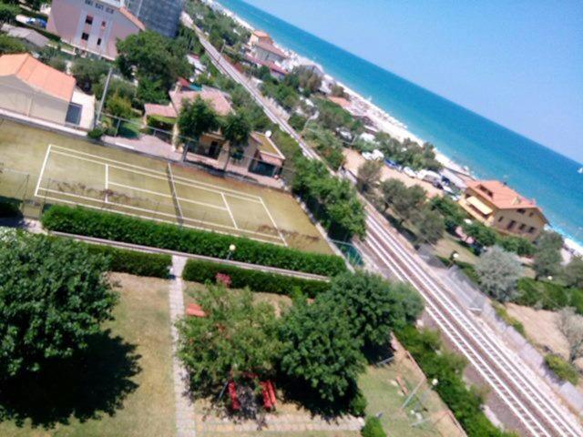 Condominio Cesano Mare Marotta Dış mekan fotoğraf